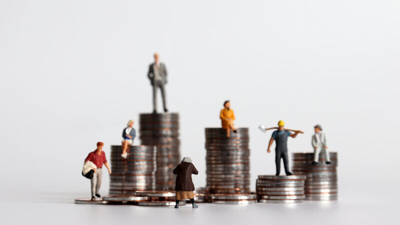 What is the UK Skilled Worker Salary Requirement?