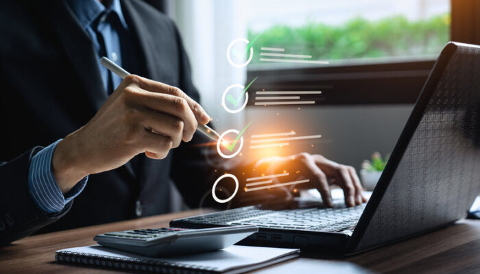 How Are Sponsor Licence Applications Assessed?