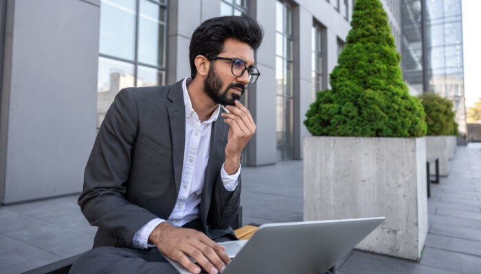 A Beginner's Guide to Self-Sponsorship as a Skilled Worker