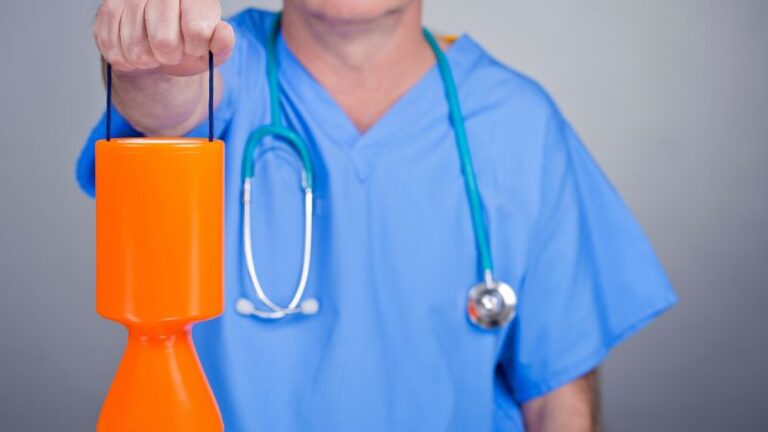 Sponsor Comany Icon Immigration Health Surcharge (IHS): Fees, Exemptions, Refunds