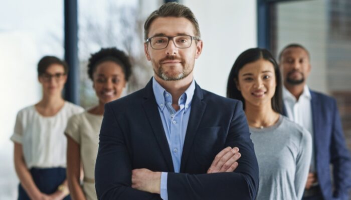 Scale-up Sponsor Licence UK: Eligibility, Requirements and Advantages Over Skilled Worker